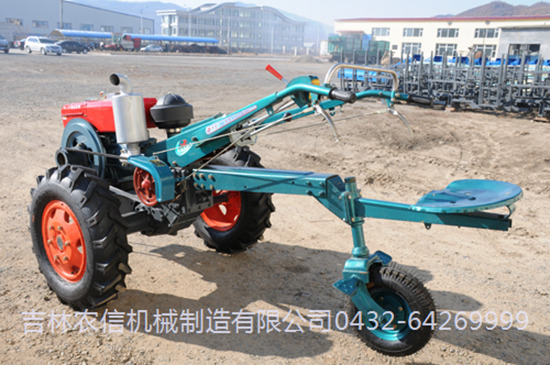 NX201型手扶拖(tuo)拉機